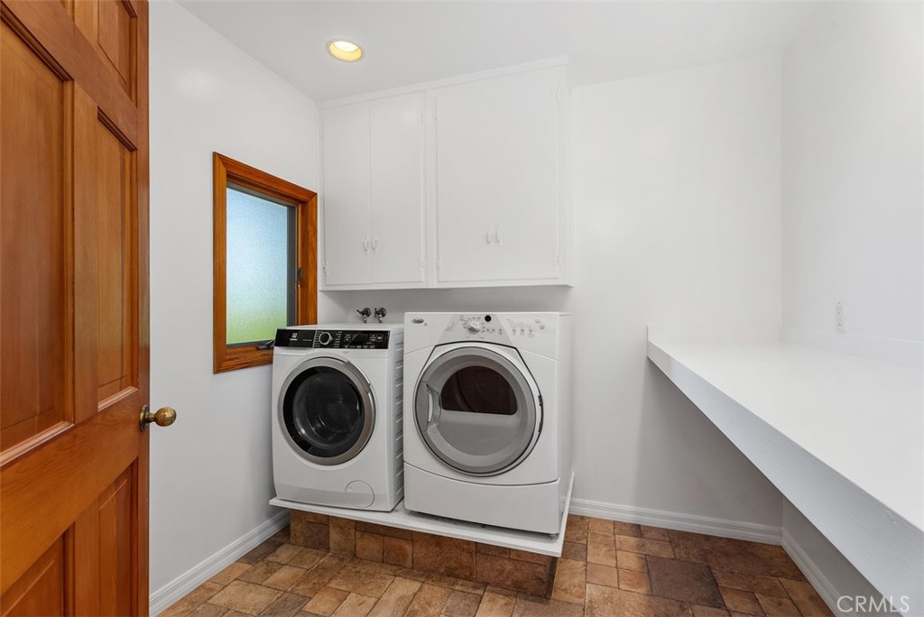 Canyon (CYN) - Residential