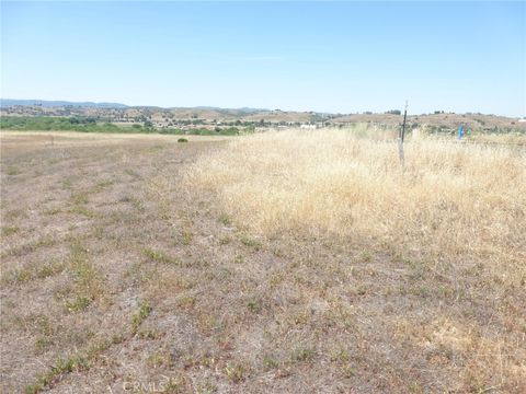 Tiny photo for 13040 River Bluffs (Lot 8) Lane, San Miguel, CA 93451 (MLS # NS25102033)