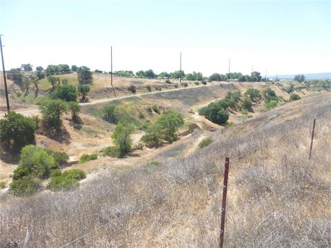 Tiny photo for 13040 River Bluffs (Lot 8) Lane, San Miguel, CA 93451 (MLS # NS25102033)