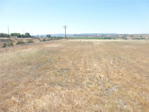 Tiny photo for 13040 River Bluffs (Lot 8) Lane, San Miguel, CA 93451 (MLS # NS25102033)