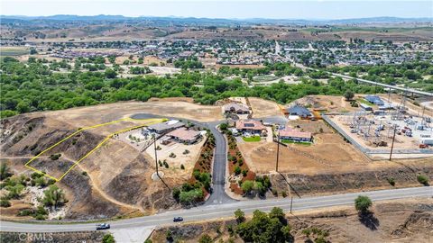 Tiny photo for 13040 River Bluffs (Lot 8) Lane, San Miguel, CA 93451 (MLS # NS25102033)