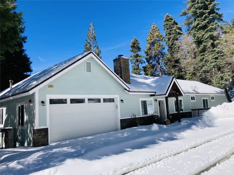 Photo of 341 B Ca-173, Lake Arrowhead, CA 92352 (MLS # IG26048925)