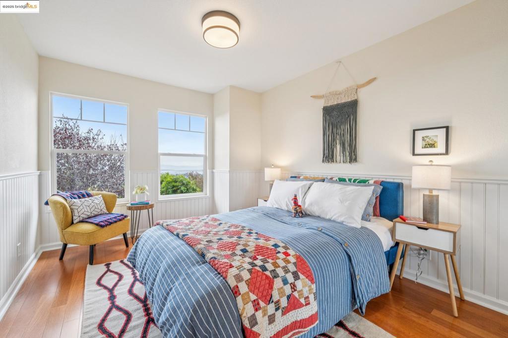 BAYVIEW - Residential