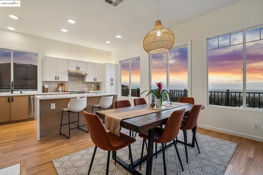 BAYVIEW - Residential