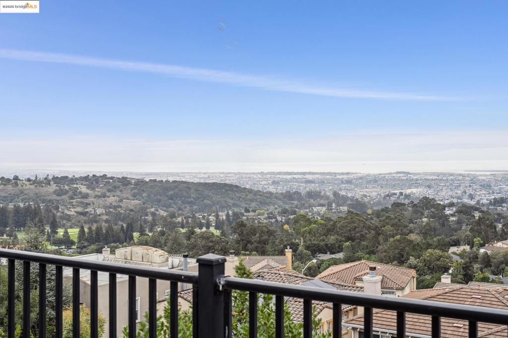 BAYVIEW - Residential
