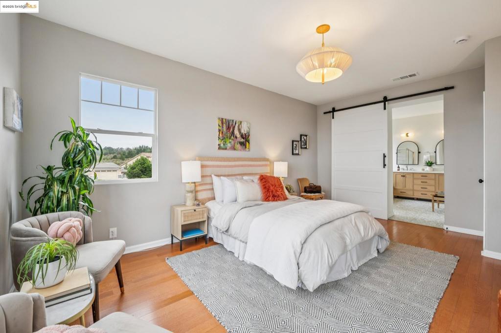 BAYVIEW - Residential