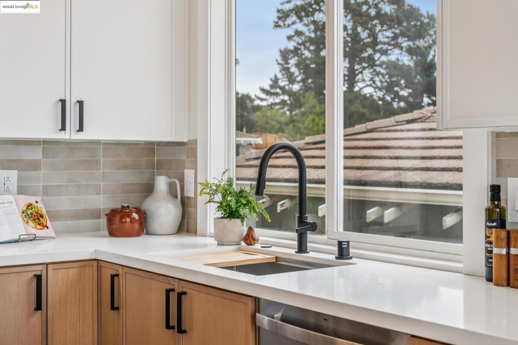 BAYVIEW - Residential