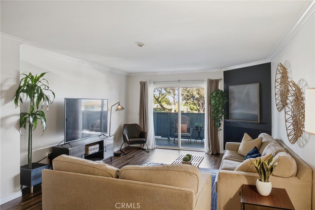 1321 Beryl Street 102