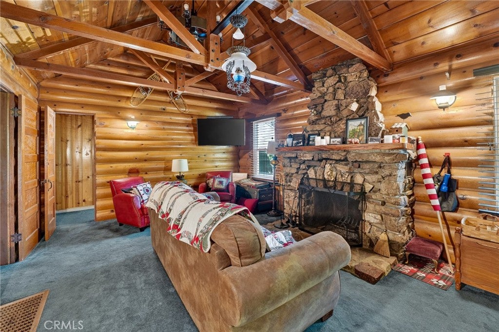 301 E Mountain View
