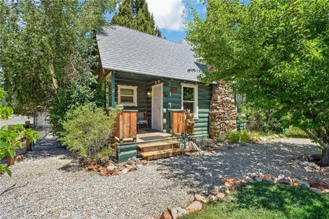 Photo of 301 E Mountain View BLVD, Big Bear City, CA 92314 (MLS # IV26167110)