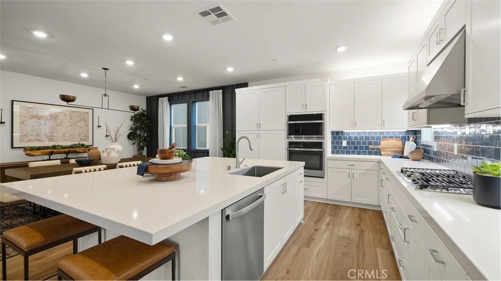 2219 Perdido Lane