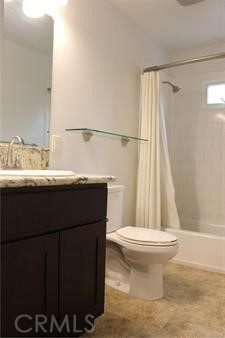 University Villas (UNIV) - Residential Lease