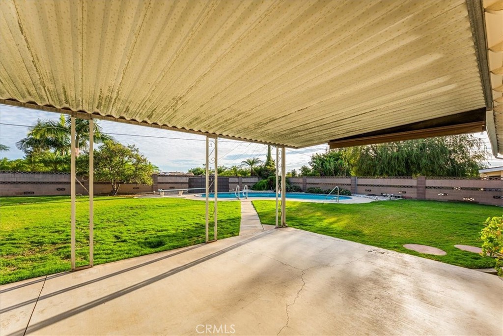 Los Coyotes Country Club Homes (LYCC) - Residential