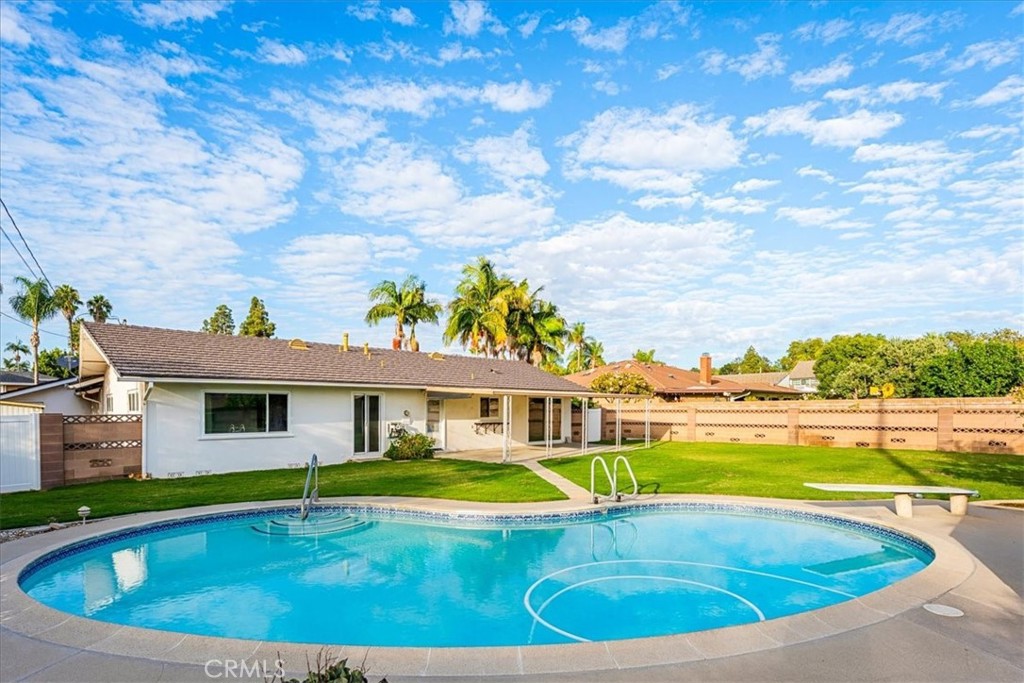 Los Coyotes Country Club Homes (LYCC) - Residential