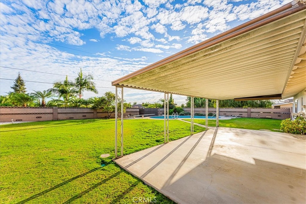 Los Coyotes Country Club Homes (LYCC) - Residential