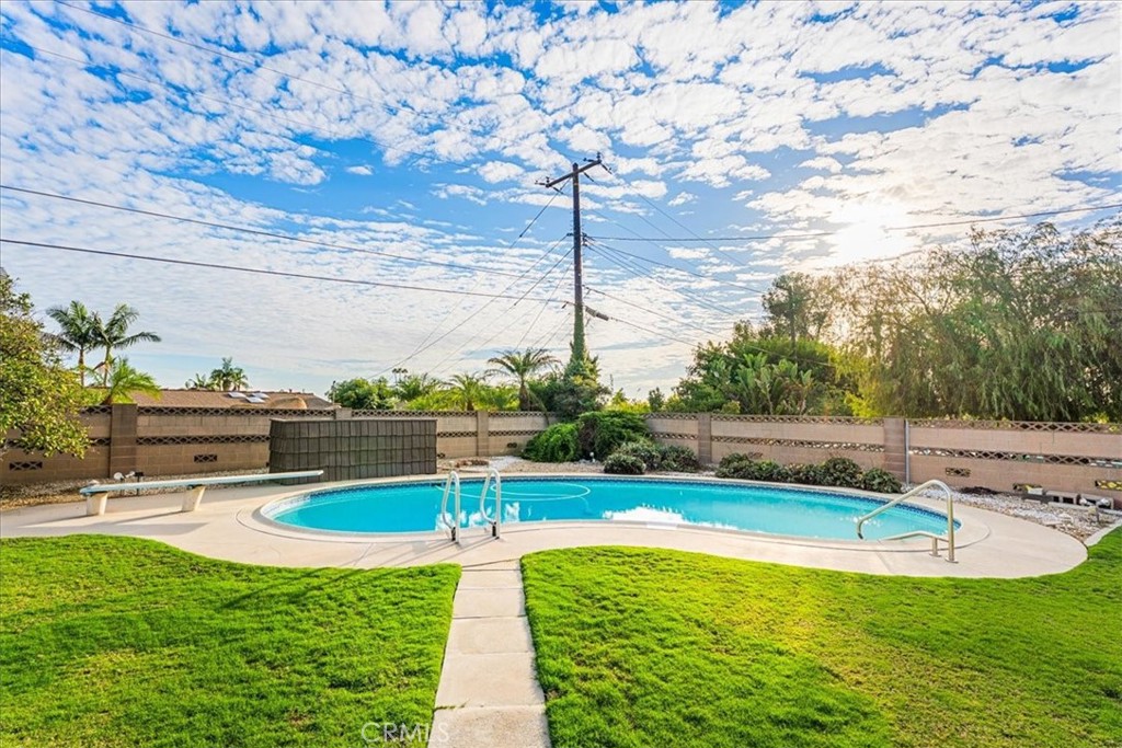 Los Coyotes Country Club Homes (LYCC) - Residential