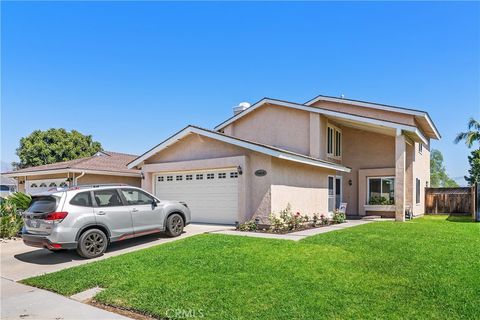 Photo of 24692 Tabuenca, Mission Viejo, CA 92692 (MLS # OC26065461)