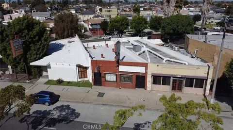 Photo of 8414 Crenshaw, Inglewood, CA 90305 (MLS # CV26044498)