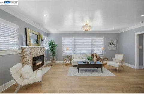 Photo of 2468 Maxwell Ave, Oakland, CA 94601 (MLS # 41147729)