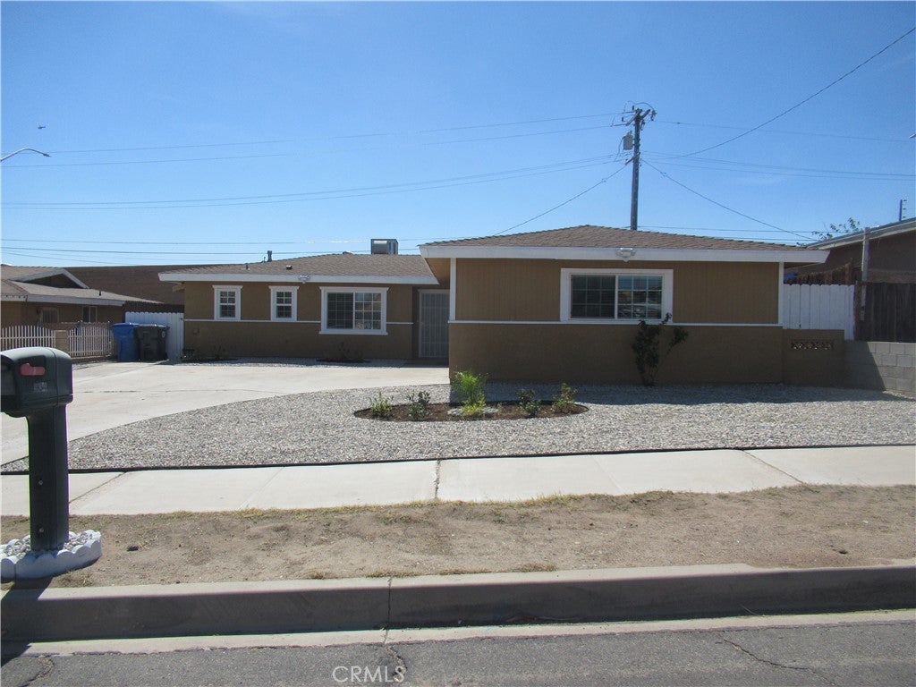 904 Las Amigas Drive