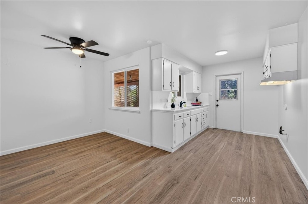 1604 S Sierra Vista