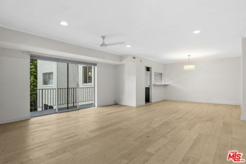 Photo of 7309 Franklin Avenue #306, Los Angeles, CA 90046 (MLS # 26984555)
