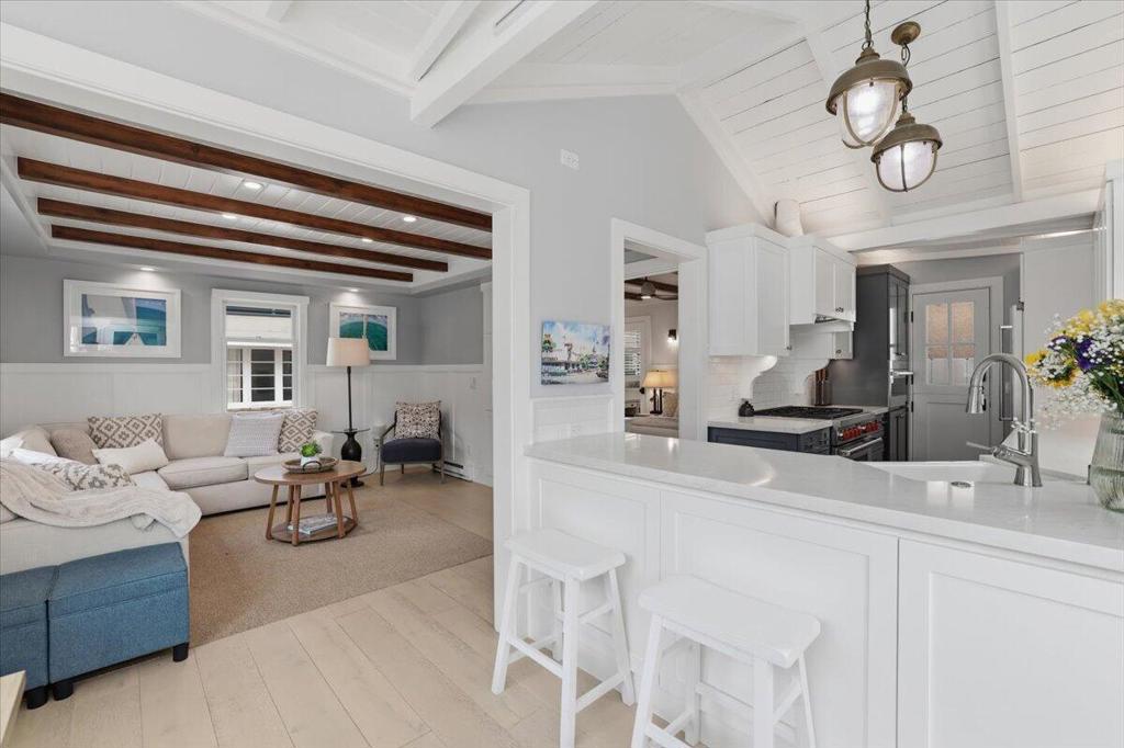 104 Onyx Avenue, Newport Beach CA 92662 - Photo 12