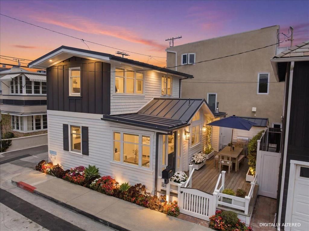 Photo of 104 Onyx Avenue, Newport Beach, CA 92662 (MLS # 219149063DA)