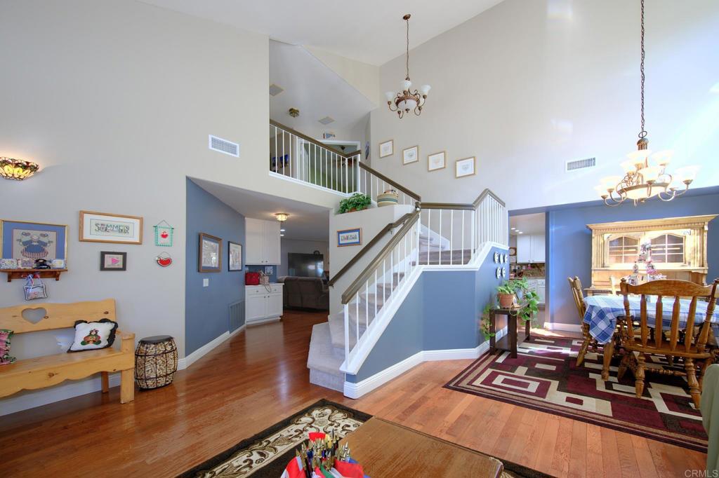 3883 Cornell Dr
