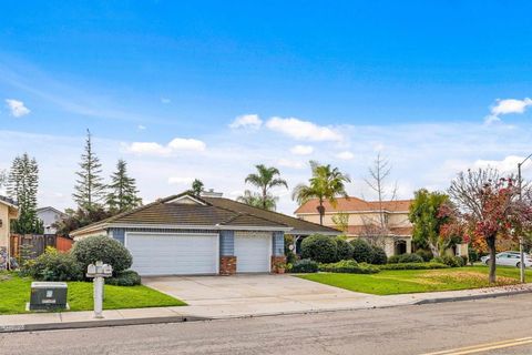 5761 Spur Ave Oceanside CA 92057