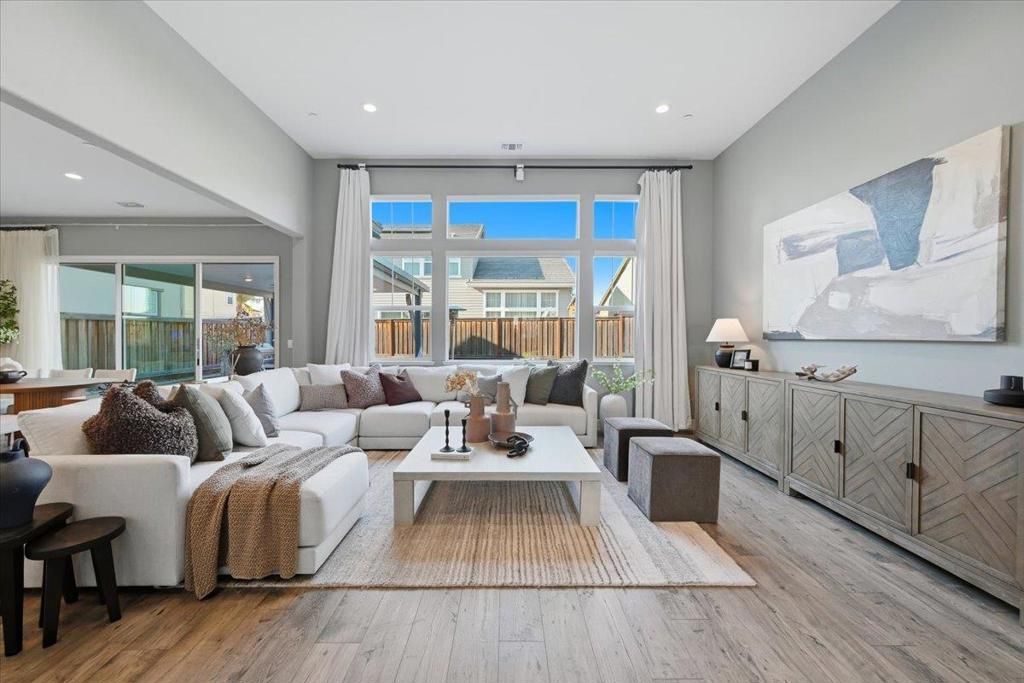 Photo of 6181 Robertson Avenue, Newark, CA 94560 (MLS # ML82031918)