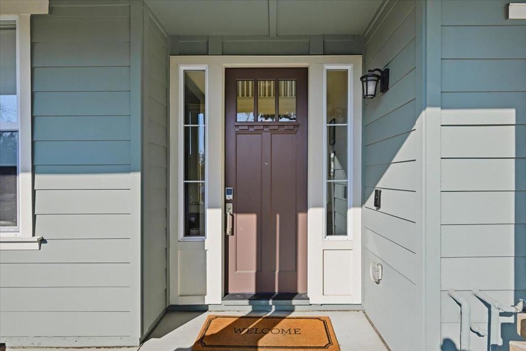 Photo of 6181 Robertson Avenue, Newark, CA 94560 (MLS # ML82031918)