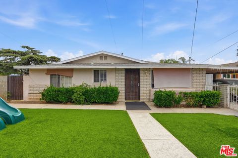 Photo of 2228 Park Rose Avenue, Duarte, CA 91010 (MLS # 26841319)