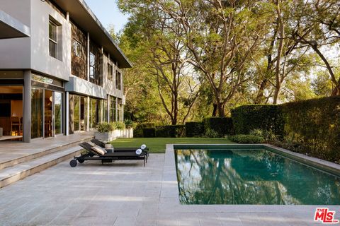 Photo of 43 Haldeman Road, Santa Monica, CA 90402 (MLS # 26829013)