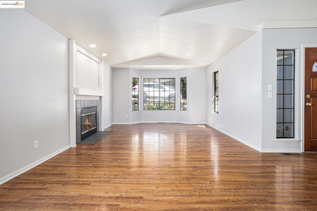 532 Barnes Way