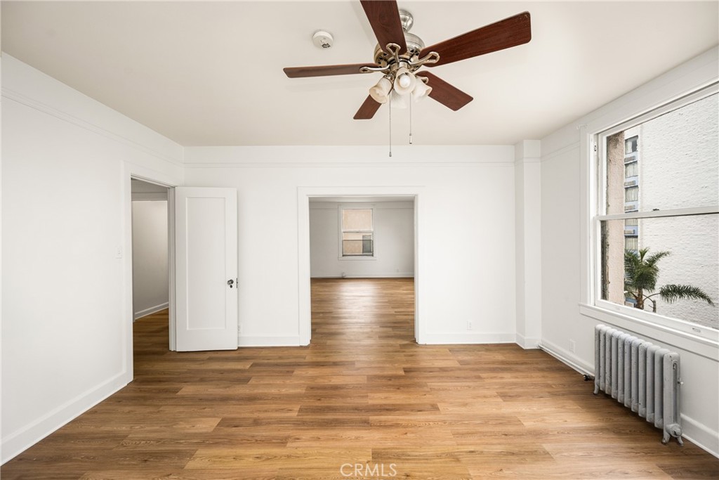 455 E Ocean Boulevard 411