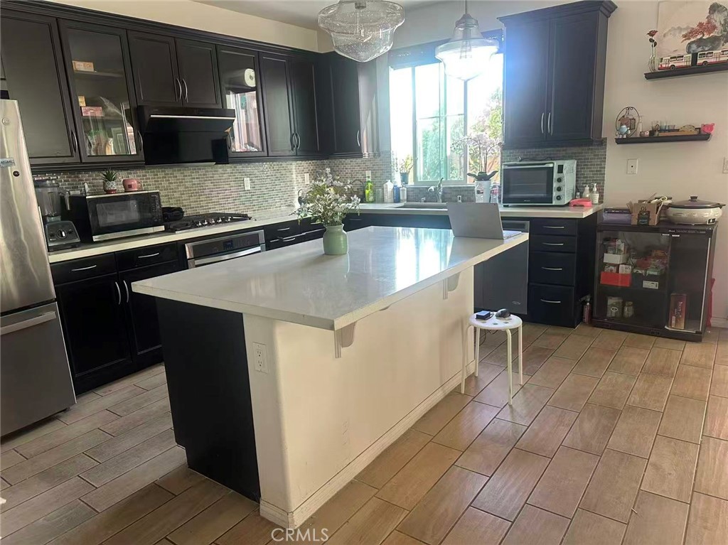 332 E Costera Court