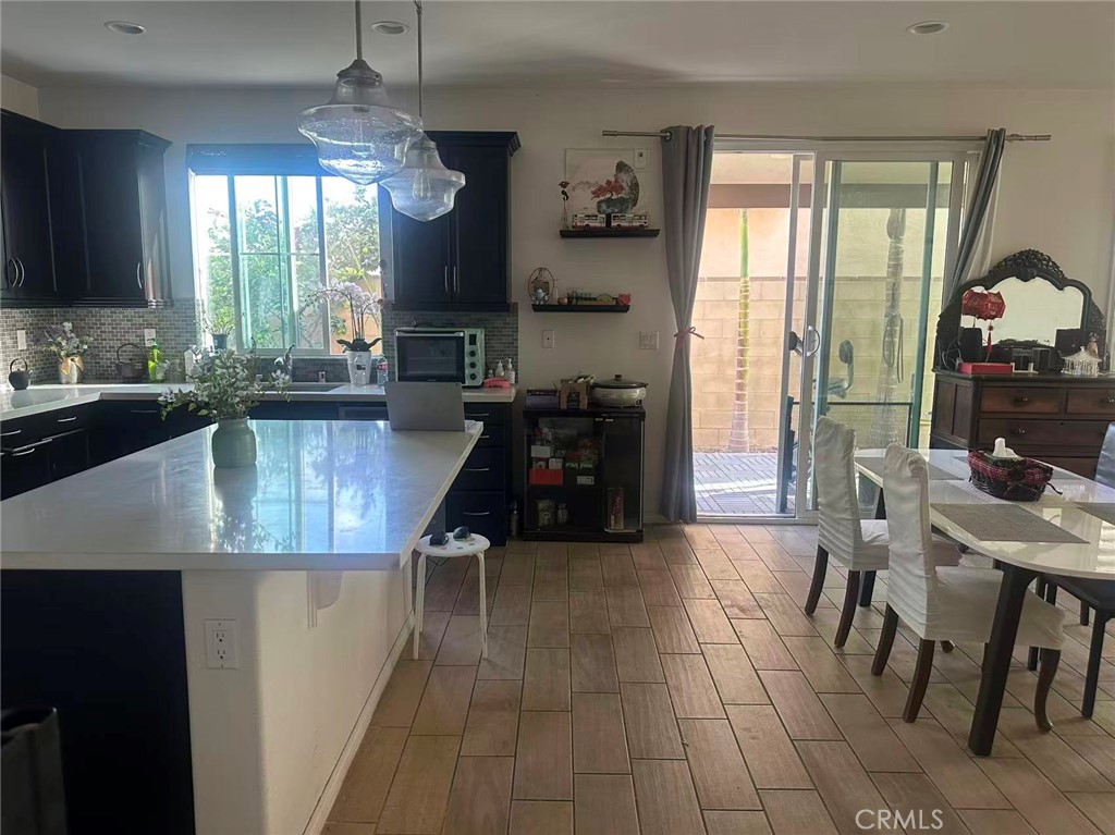 332 E Costera Court