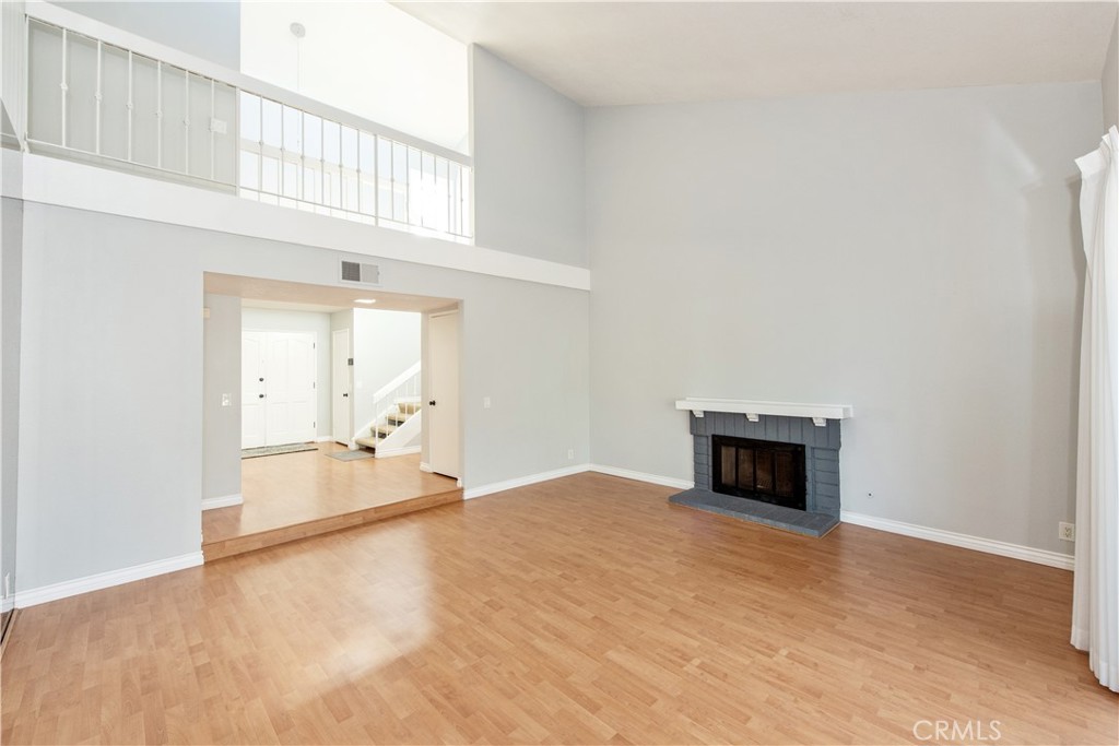 Anaheim West Townhomes (ANWS) - Residential