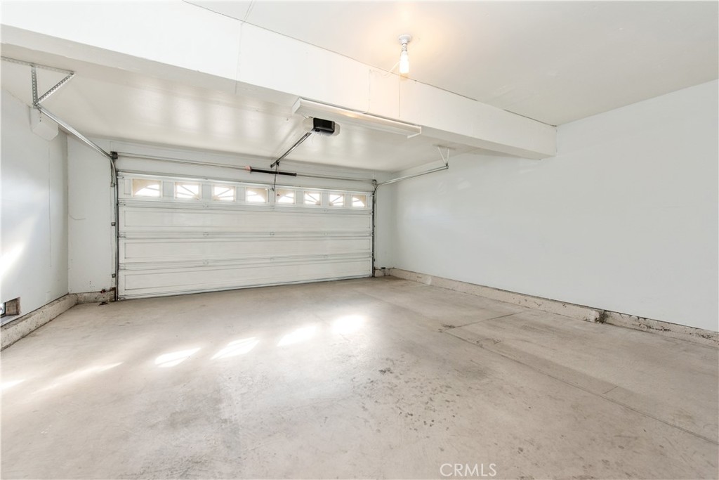 Anaheim West Townhomes (ANWS) - Residential