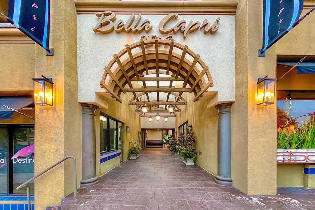7509 Draper Ave Ave 306, La Jolla CA 92037