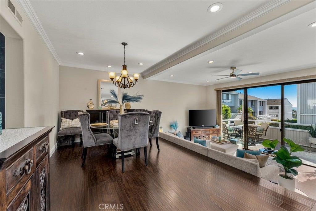 207 Columbia