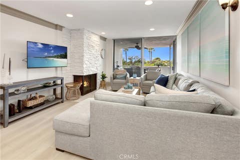 Photo of 781 Avocado Ave, Corona Del Mar, CA 92625 (MLS # OC26091262)