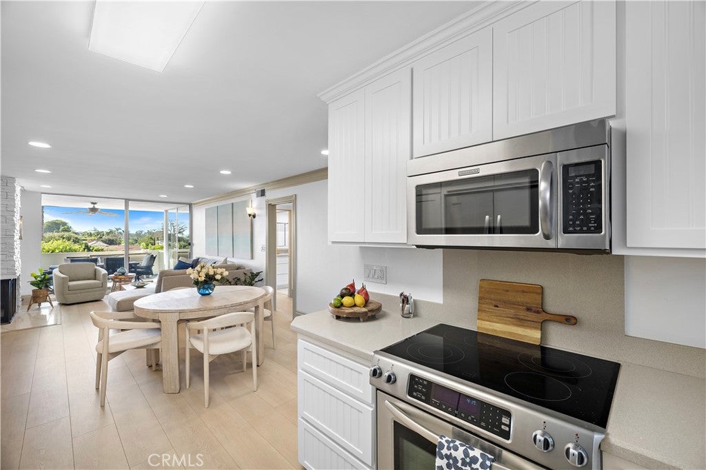 781 Avocado, Corona Del Mar CA 92625 - Photo 12