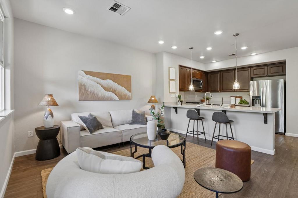 722 Garden Street, Milpitas CA 95035