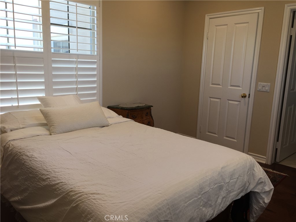 Emerson (EMRS) - Residential Lease