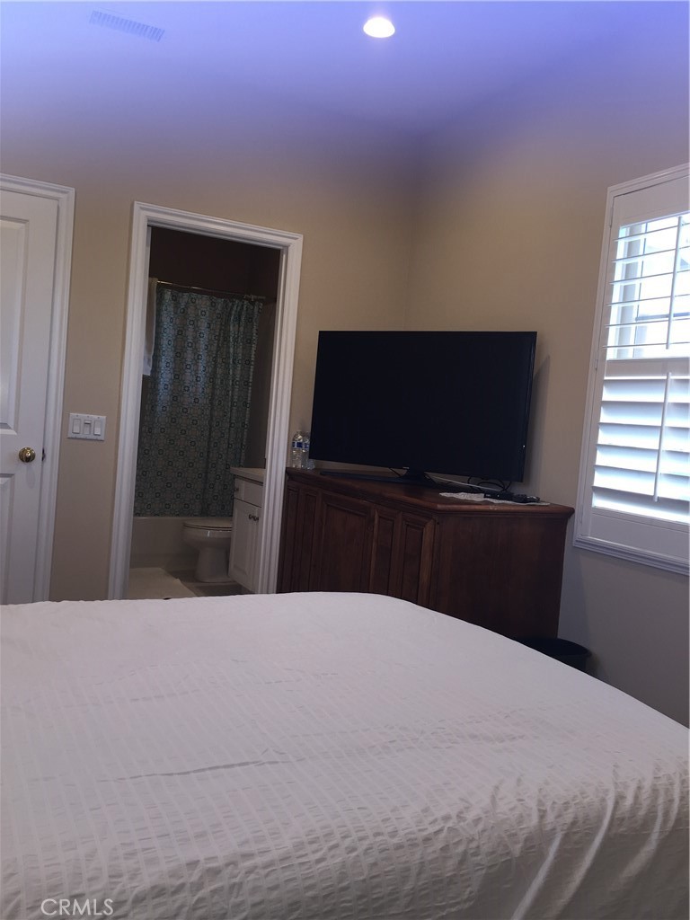 Emerson (EMRS) - Residential Lease