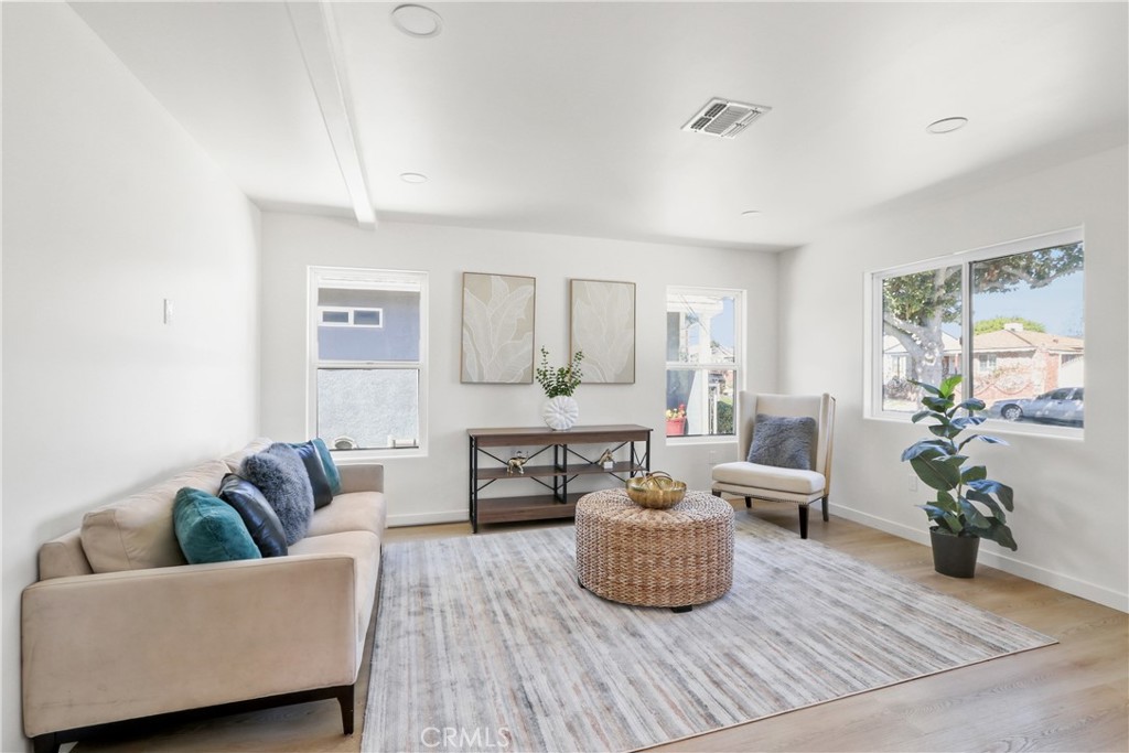1614 W 214th Street