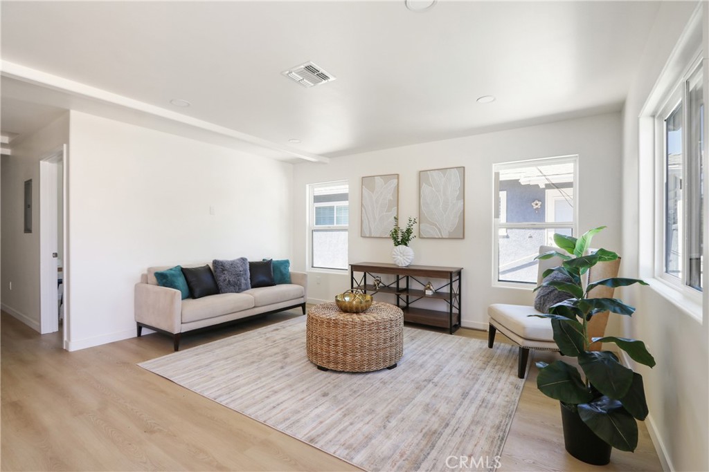 1614 W 214th Street