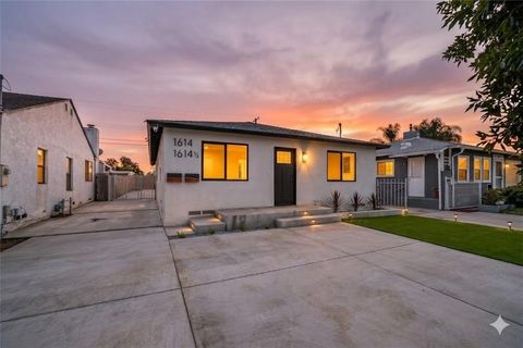 Photo of 1614 W 214th Street, Torrance, CA 90501 (MLS # SB26060384)